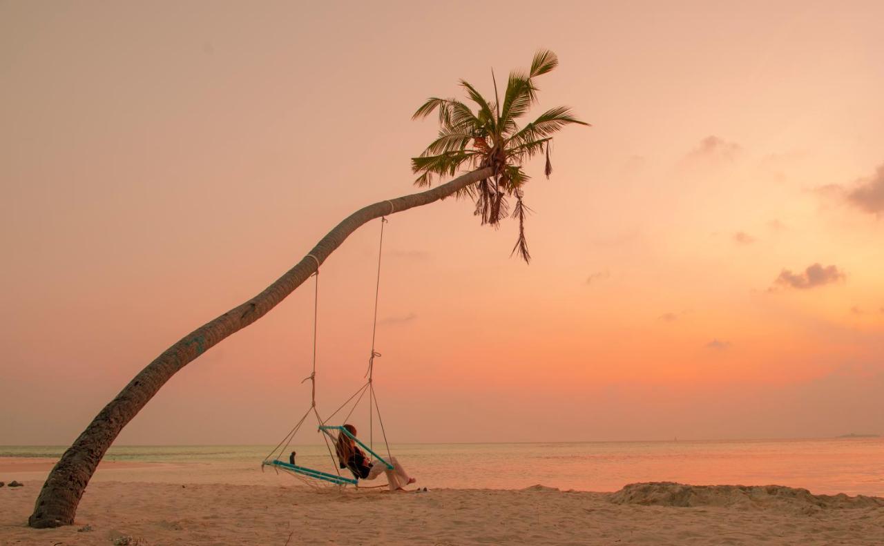 Sunset Beach View Dhangethi Exterior photo